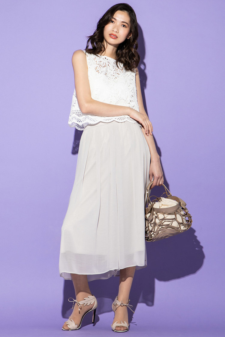 ノースリーブブラウス スカート