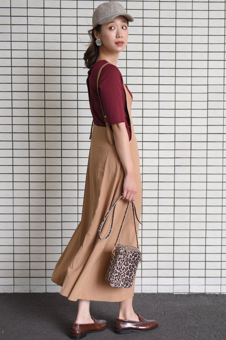 「ニュアンスカラー」で大人の色気を演出して