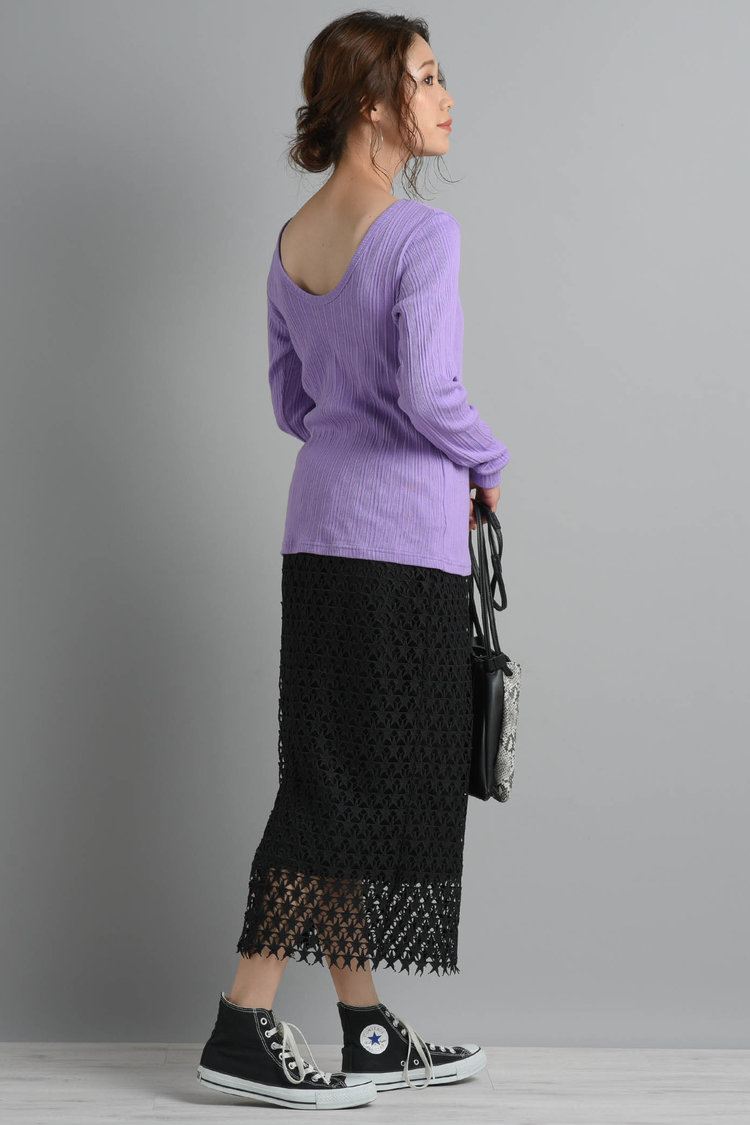 ブルベさんならではのパープルを着こなす