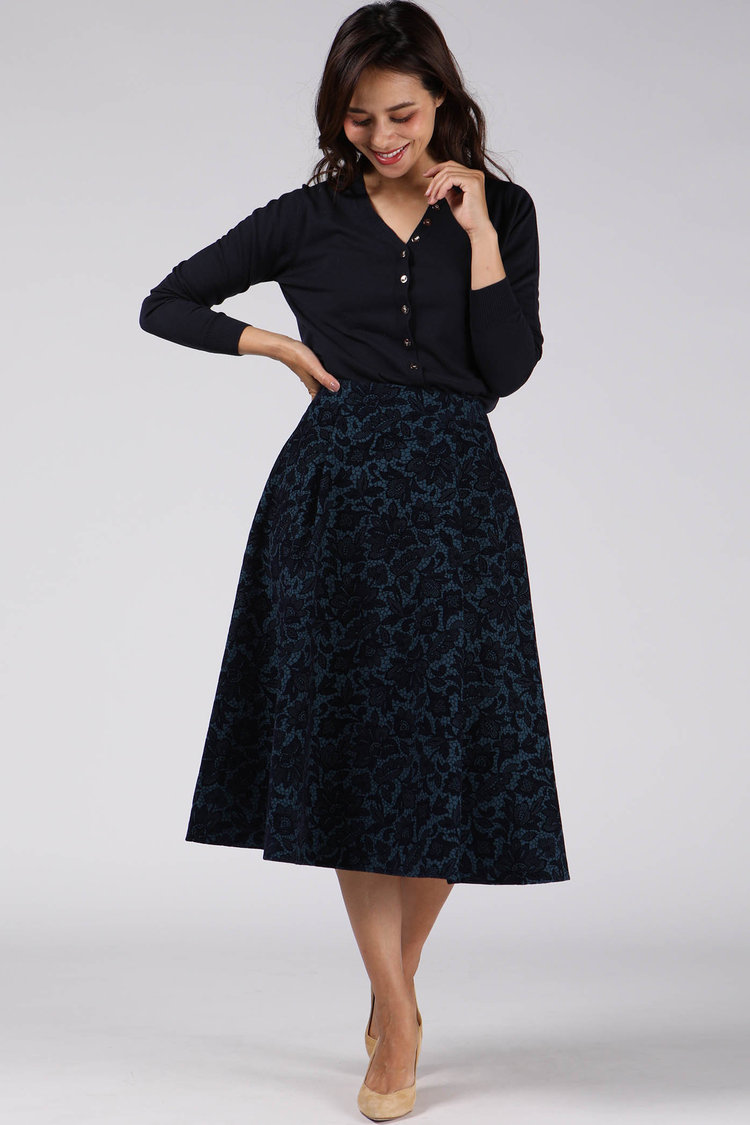 ワントーンでフレアの甘さを抑える