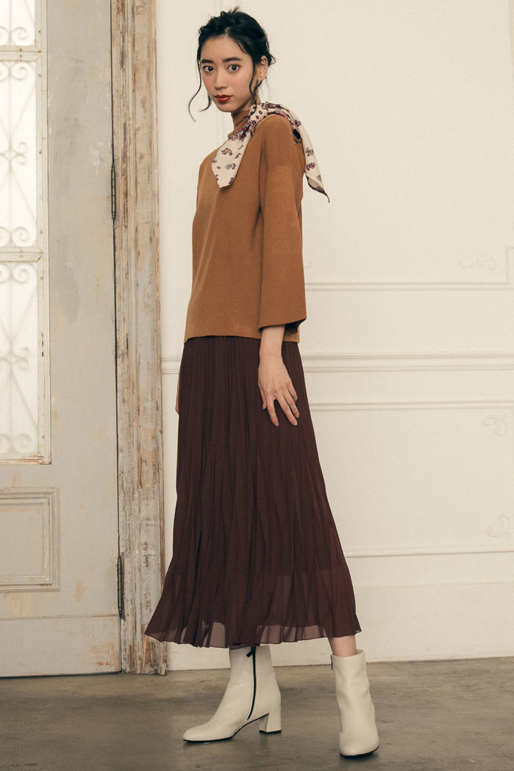 ワントーンでフレアの甘さを抑える