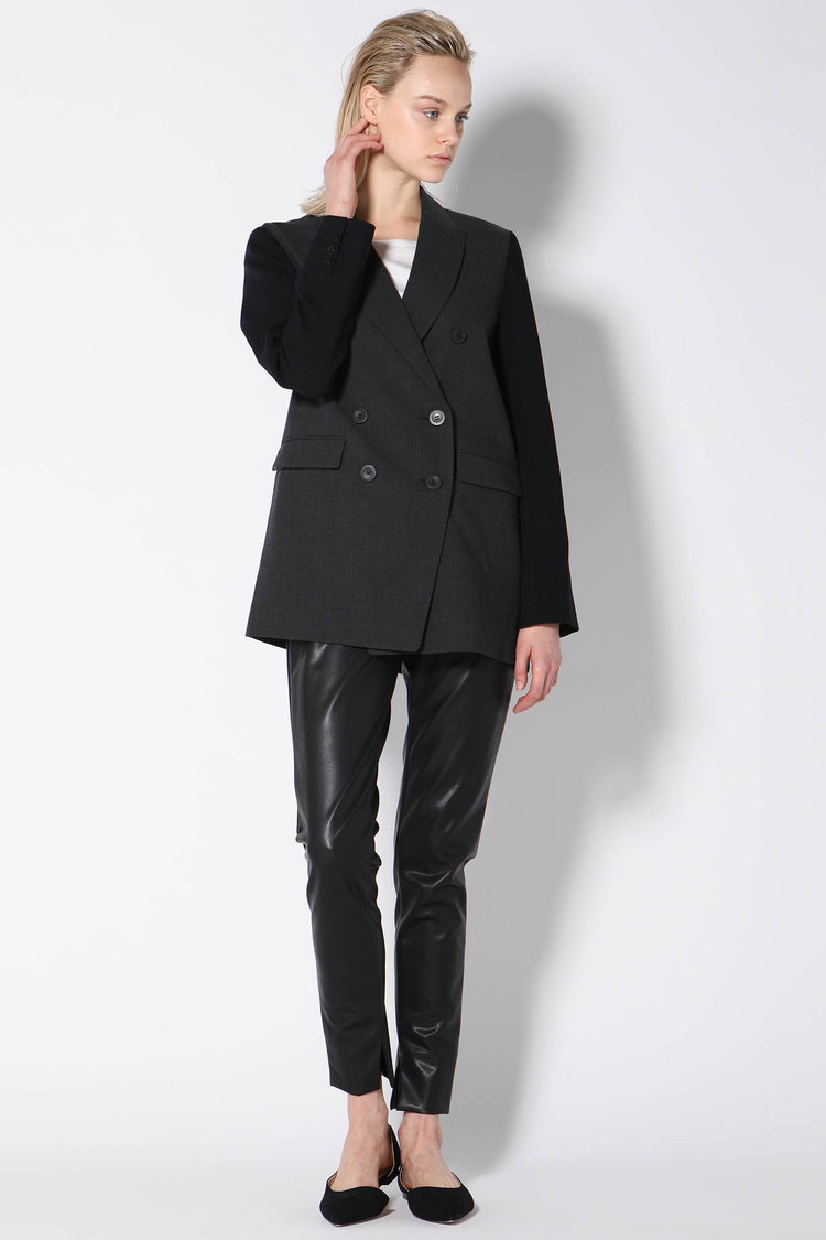 大人ハンサムに「ダブルジャケット」