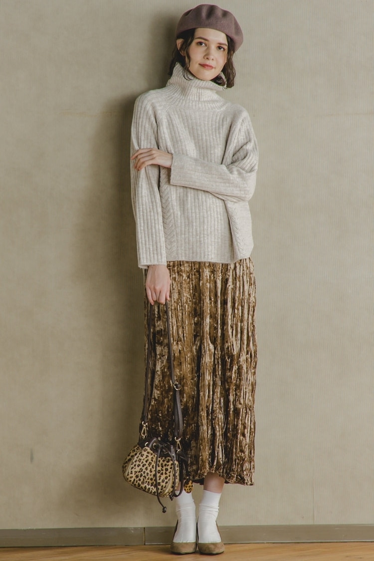 MAYSON GREY 冬のスカートルック