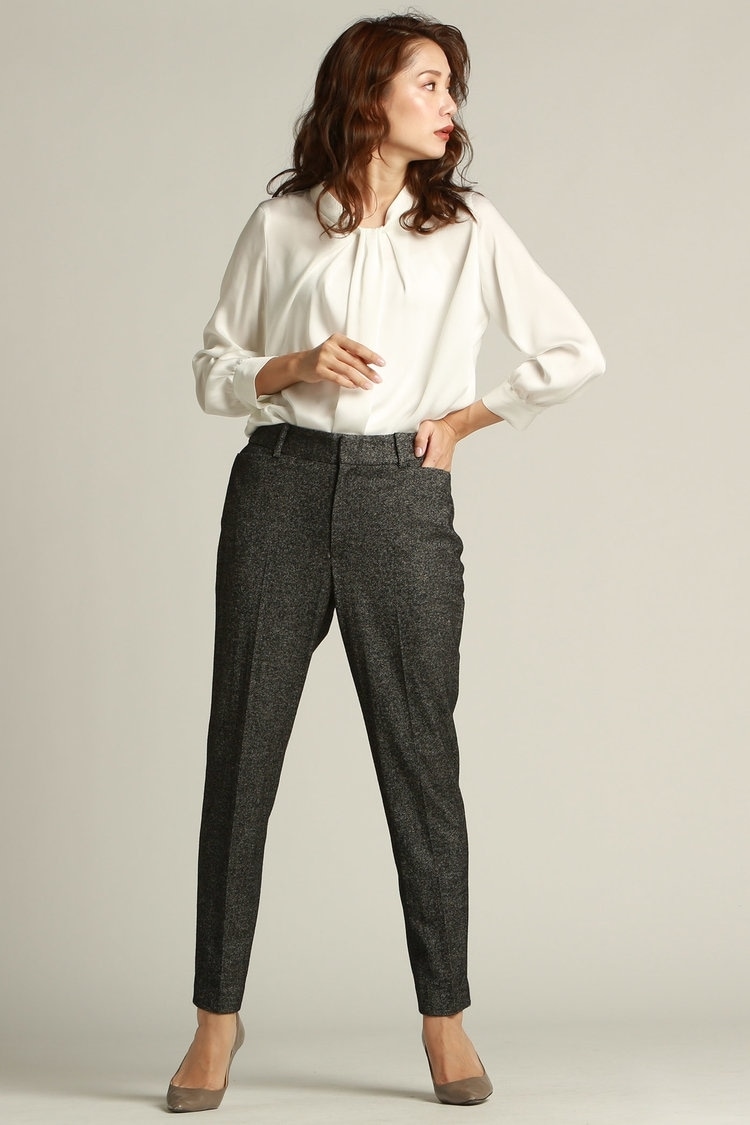 LAUTREAMONT 冬のパンツルック