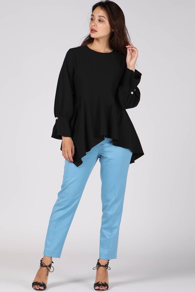 VIAGGIO BLU 秋のパンツルック