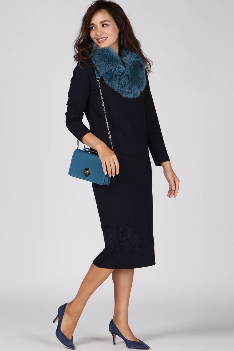 VIAGGIO BLU 秋のスカートルック