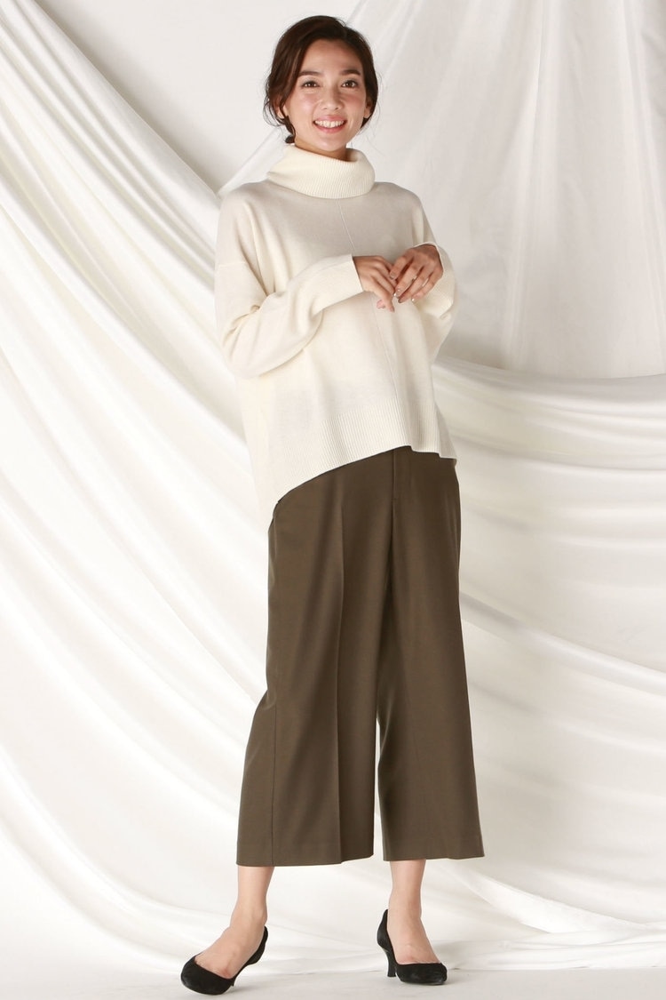 ブラウス×ガウチョパンツ