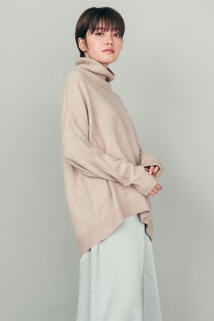 今季マストハブな「タートルニット」