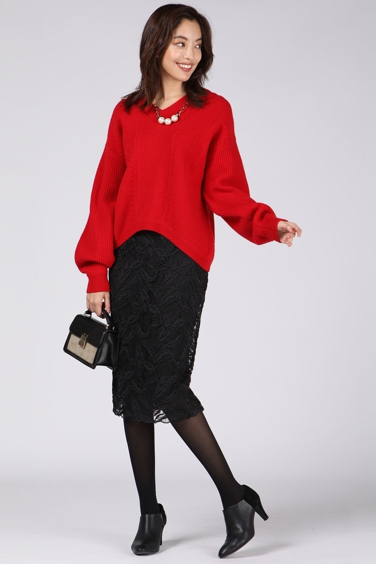 気分を上げる「カラーニット」