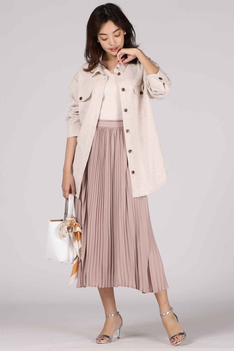 エアリープリーツスカート