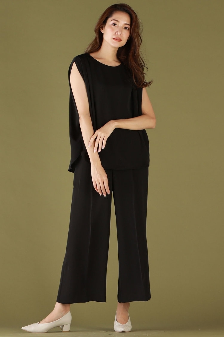 汚れを気にせず着れる“ブラックパンツ”