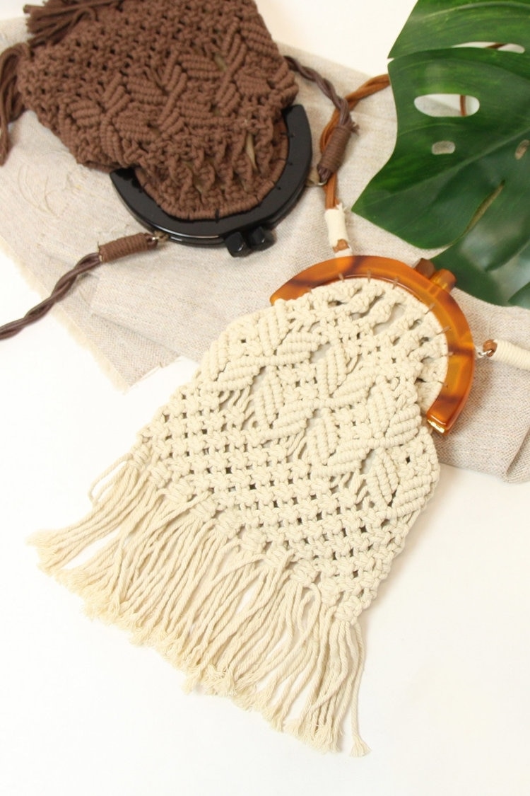 《Casselini／キャセリーニ》マクラメバッグ LIPSTAR