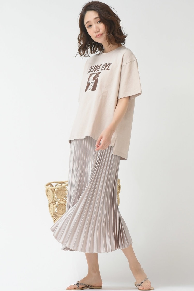 OLIVEフロッキープリントTシャツ