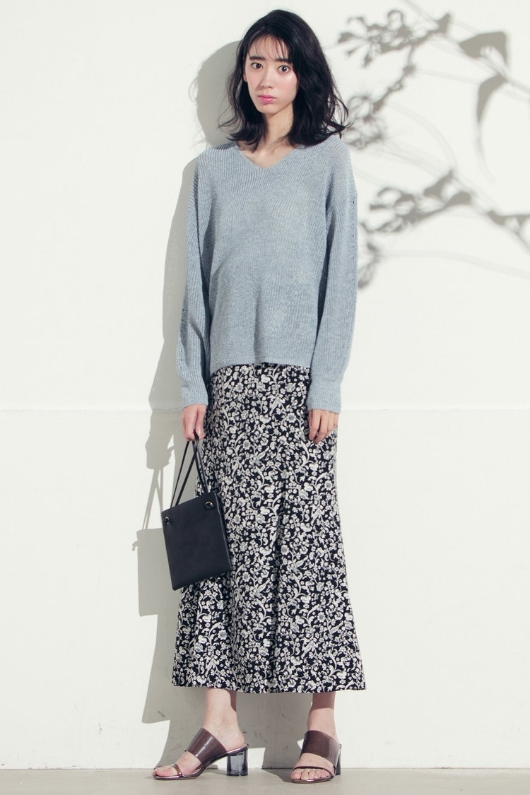 PEサテンアラベスクフラワースカート