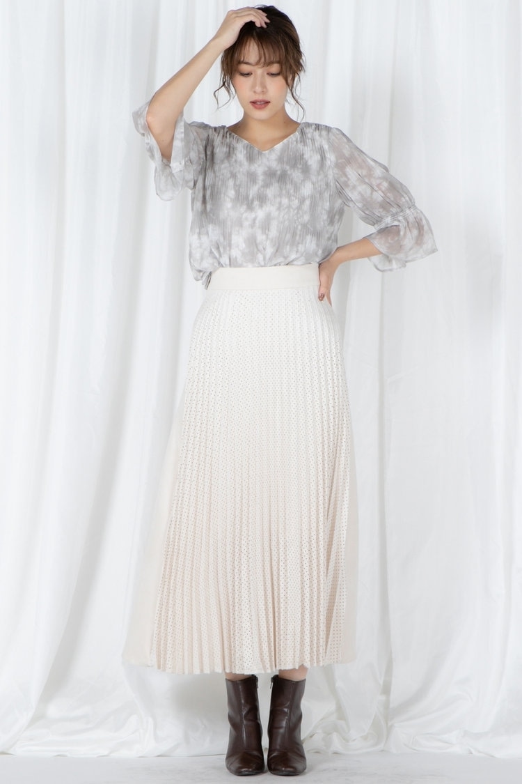 マジョリカプリーツブラウス