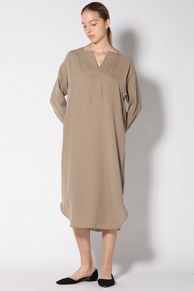 ダブルクロスキーネックドレス