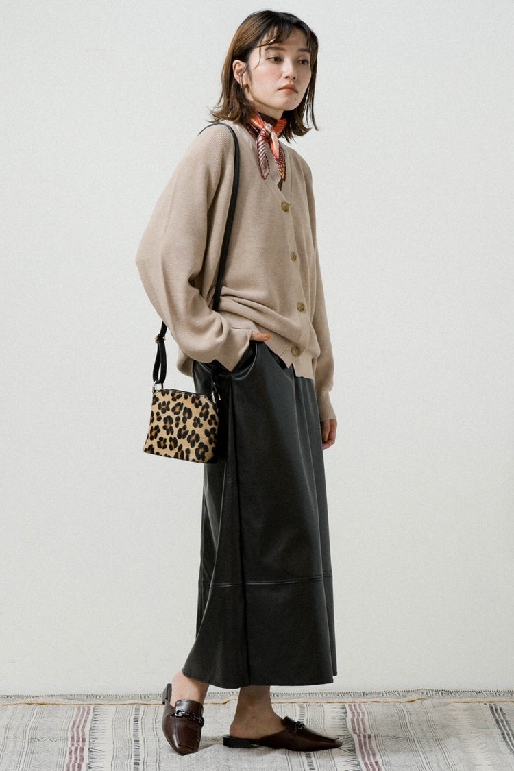 【Willful by lipstar】エコレザーAラインスカート