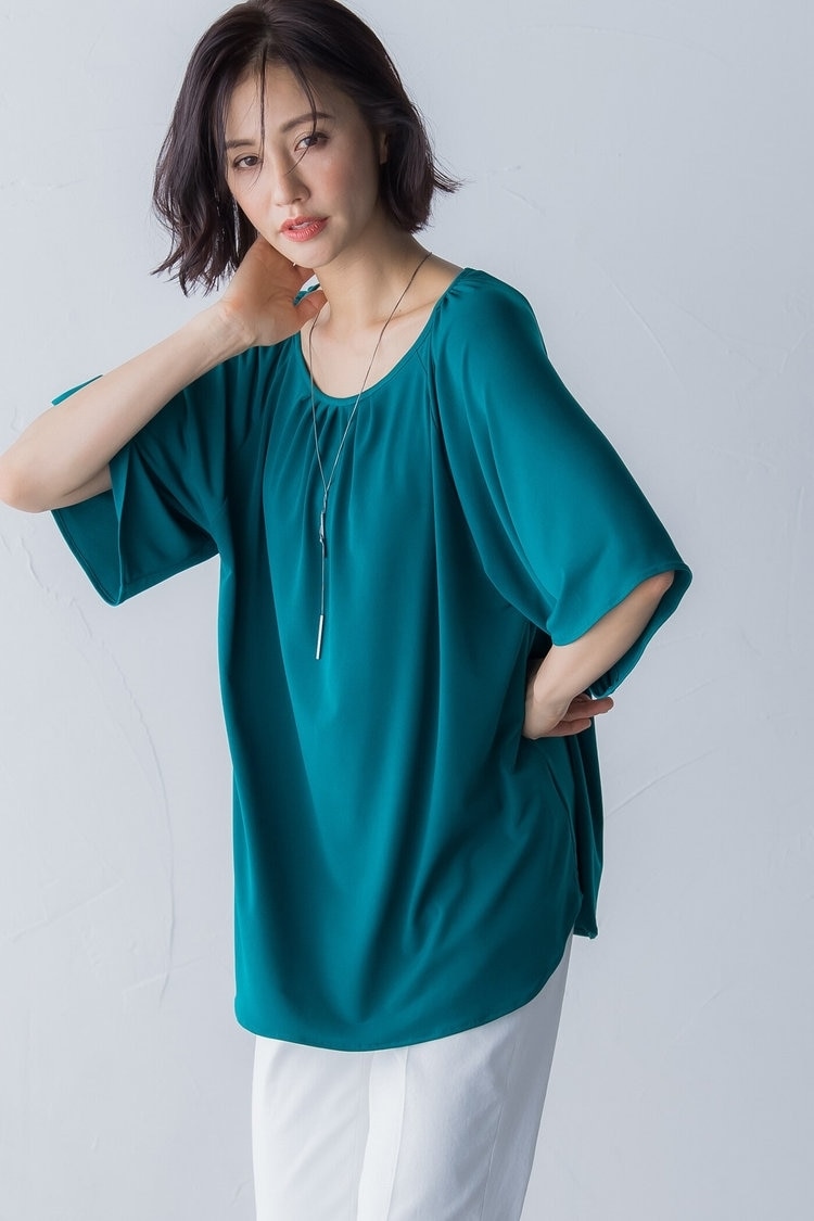 洗濯機で洗えるトップスを使ったママコーデ