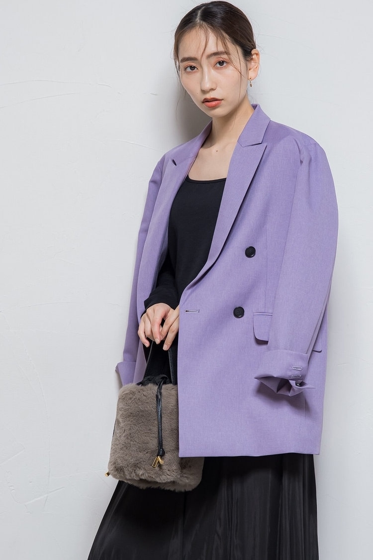 アウターも着崩すだけでオルチャン風