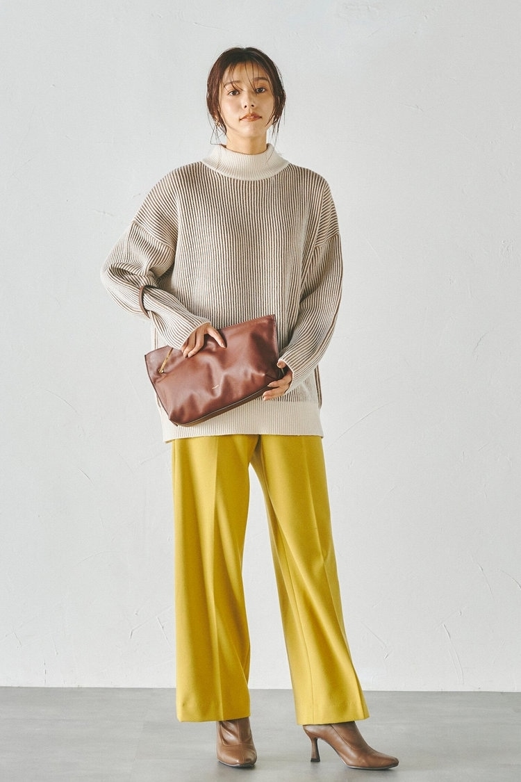 バイカラーニット×カラーパンツでカジュアルに Droite lautreamont