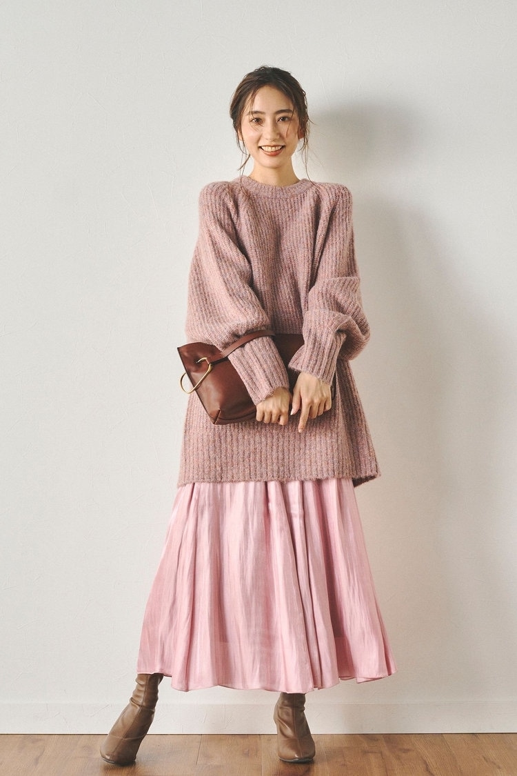 ゆるニット×スカートコーデはおうち鍋デートにもおすすめ Droite lautreamont
